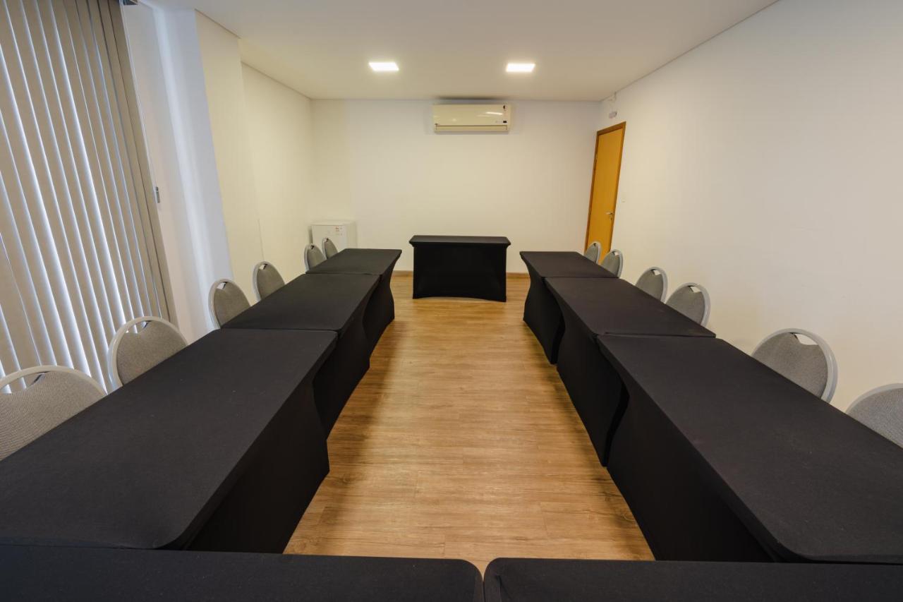 Hotel Caiua Lago Umuarama Zewnętrze zdjęcie