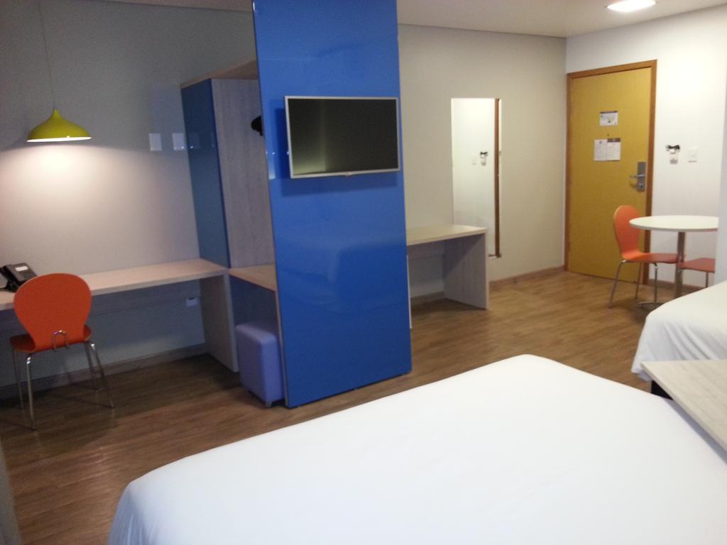 Hotel Caiua Lago Umuarama Zewnętrze zdjęcie